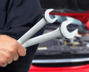 Close Up of Mechanic | Frederick, MD