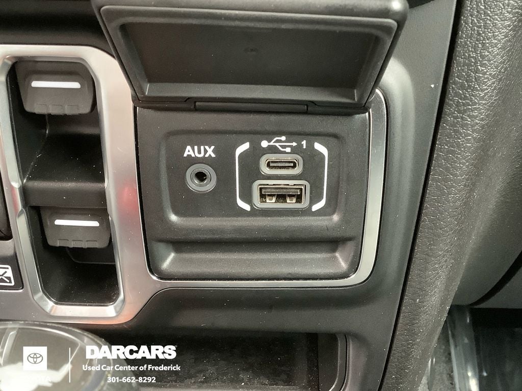 2025 Jeep Wrangler Sahara 4xe