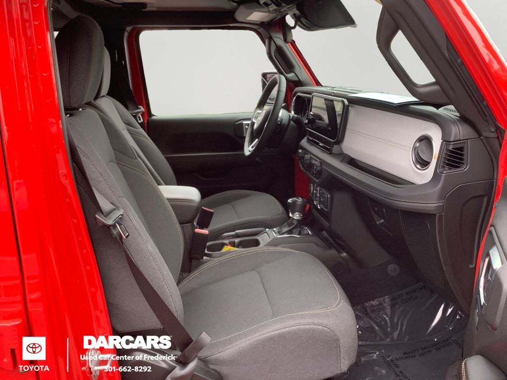 2025 Jeep Wrangler Sahara 4xe