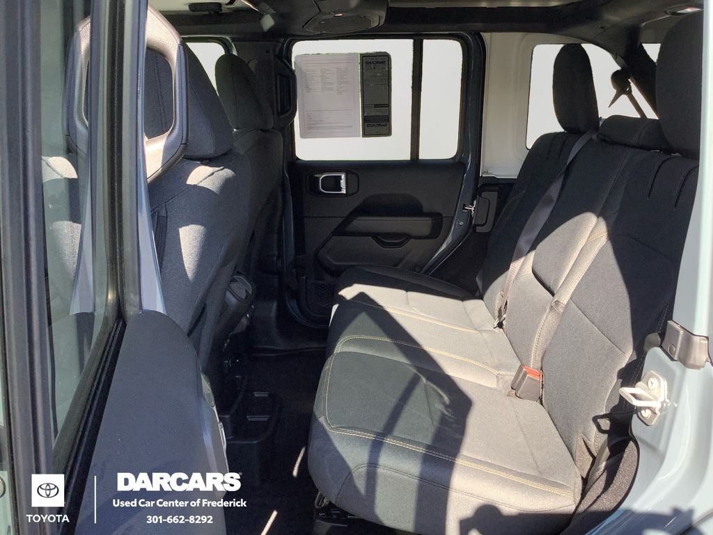 2025 Jeep Wrangler Sahara 4xe