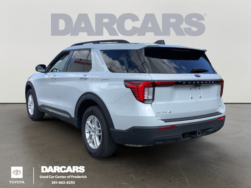 2025 Ford Explorer Active