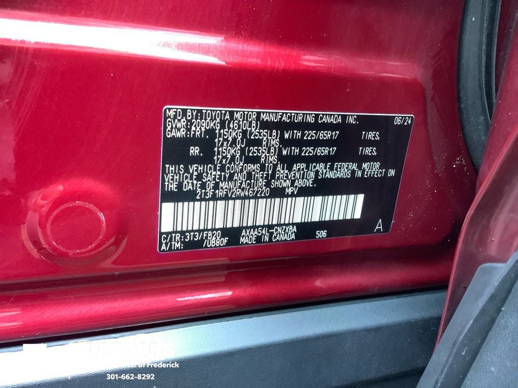 2024 Toyota RAV4 LE