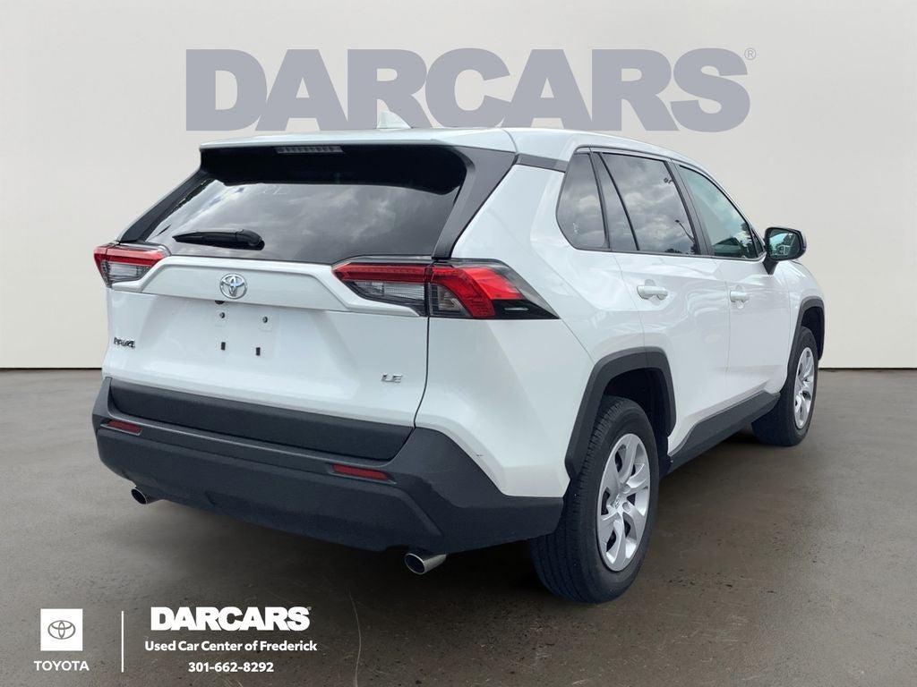 2025 Toyota RAV4 LE