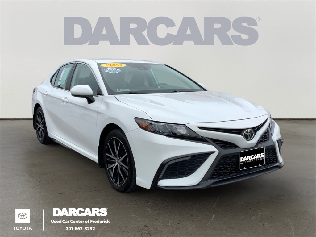 2023 Toyota Camry SE
