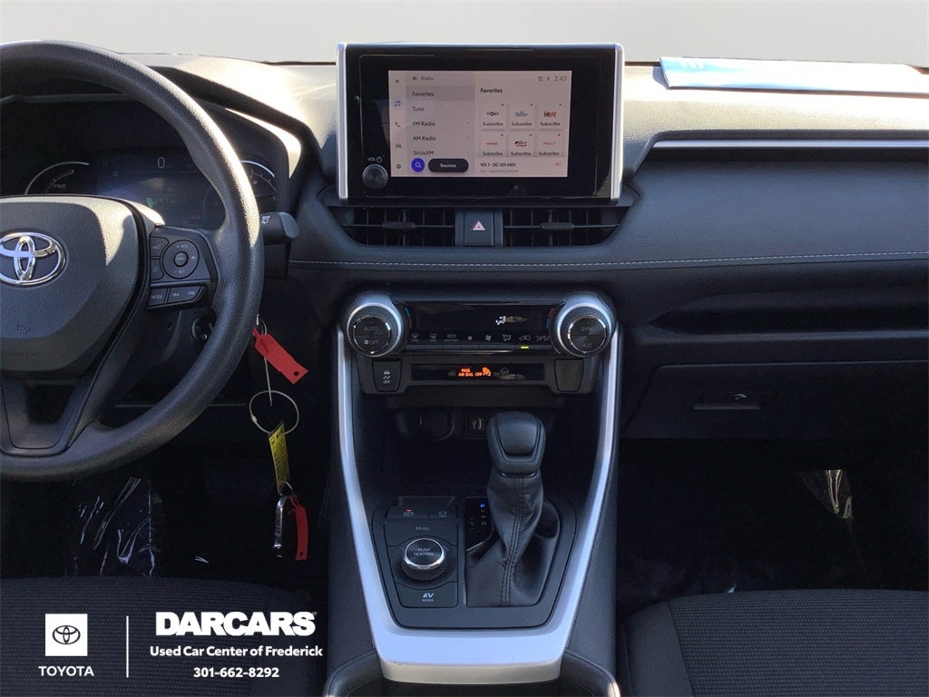 2025 Toyota RAV4 Hybrid LE