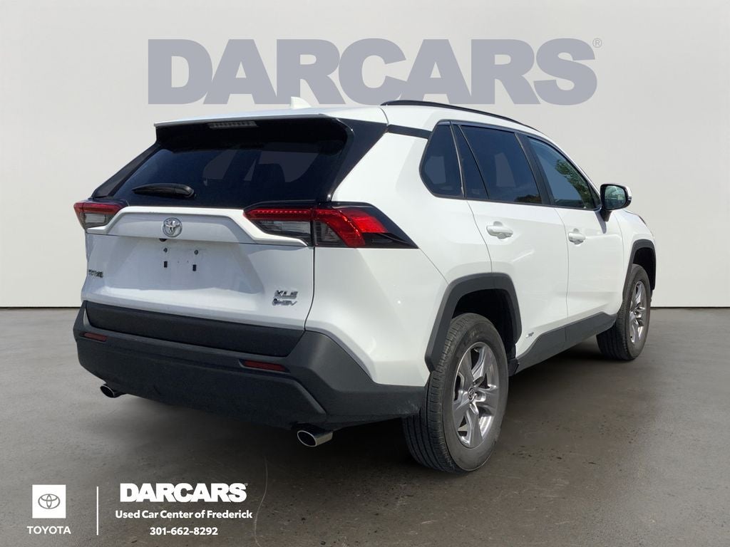 2025 Toyota RAV4 Hybrid XLE