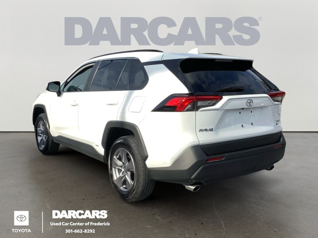 2025 Toyota RAV4 Hybrid XLE