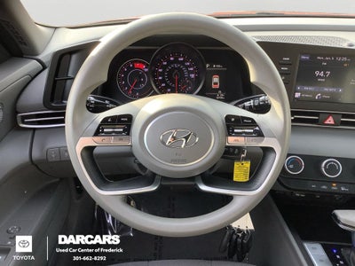 2023 Hyundai Elantra SE