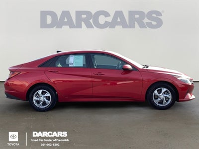 2023 Hyundai Elantra SE