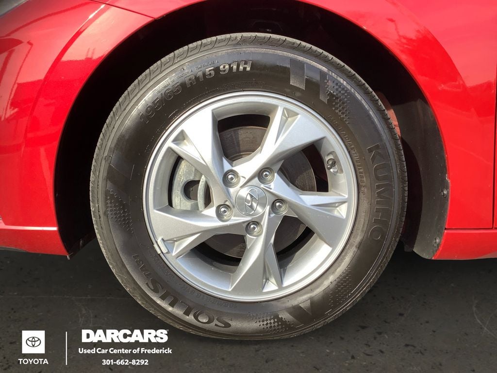 2023 Hyundai Elantra SE