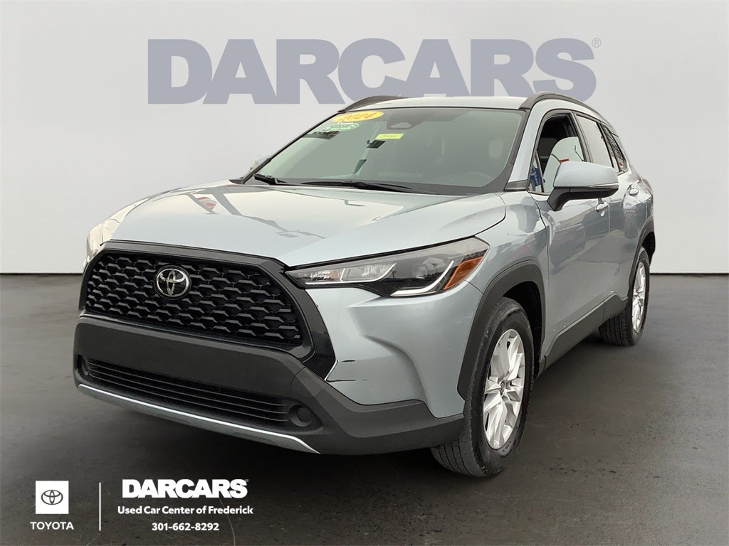 2024 Toyota Corolla Cross LE