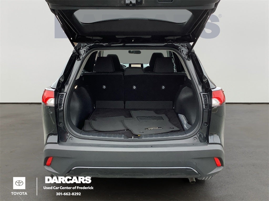 2024 Toyota Corolla Cross LE