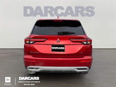 2024 Mitsubishi Outlander SE
