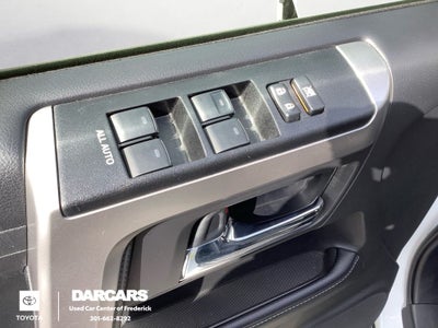 2024 Toyota 4Runner 3rd Row Seating SR5