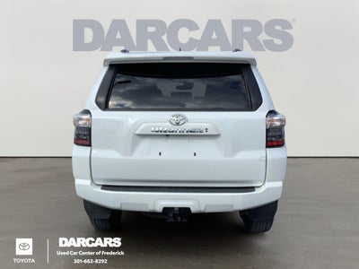 2024 Toyota 4Runner 3rd Row Seating SR5