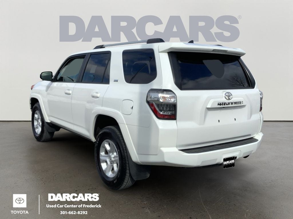 2024 Toyota 4Runner 3rd Row Seating SR5