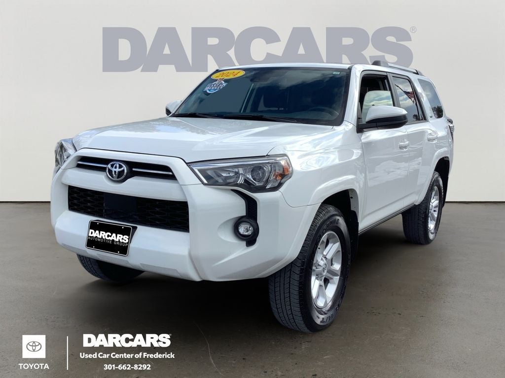 2024 Toyota 4Runner 3rd Row Seating SR5