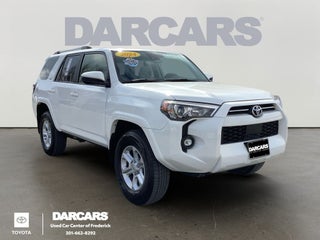 2024 Toyota 4Runner 3rd Row Seating SR5