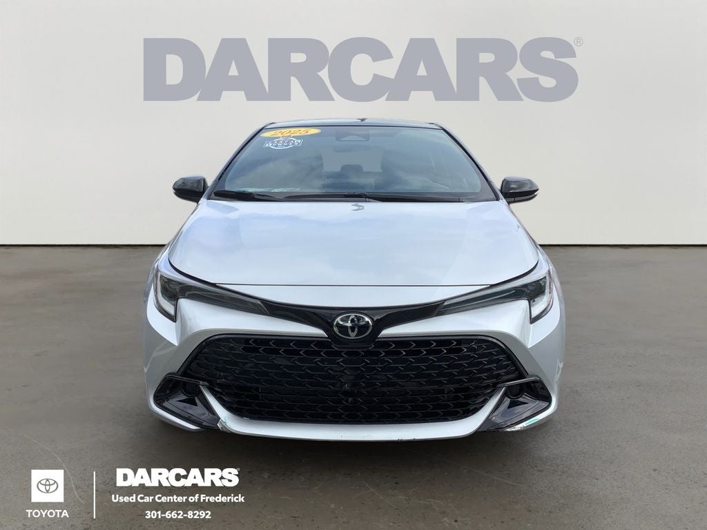 2025 Toyota Corolla Hatchback SE