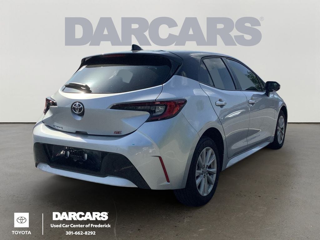 2025 Toyota Corolla Hatchback SE
