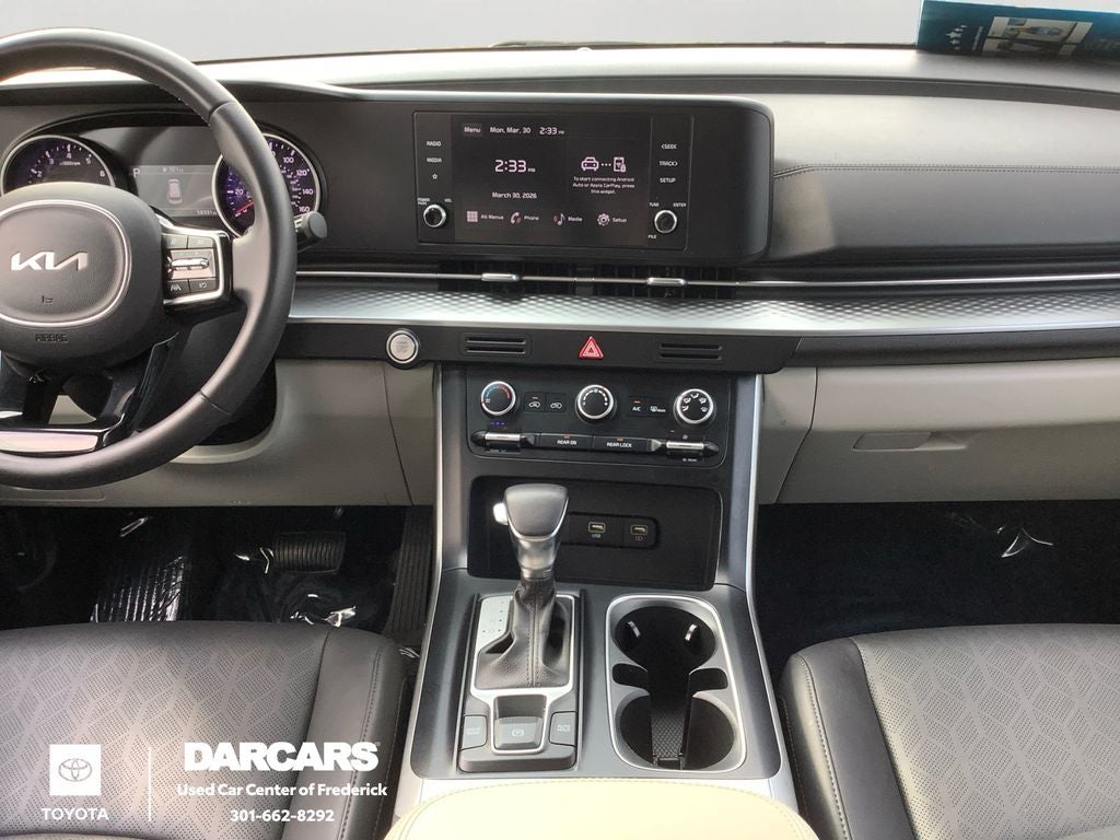 2024 Kia Carnival LX