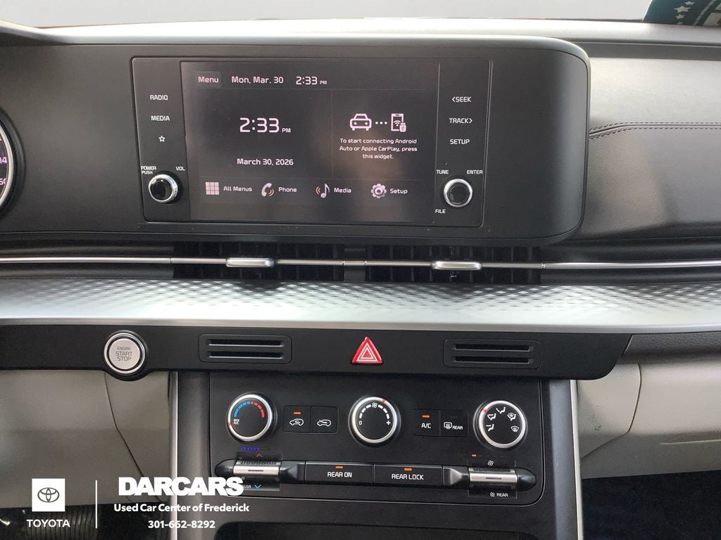 2024 Kia Carnival LX