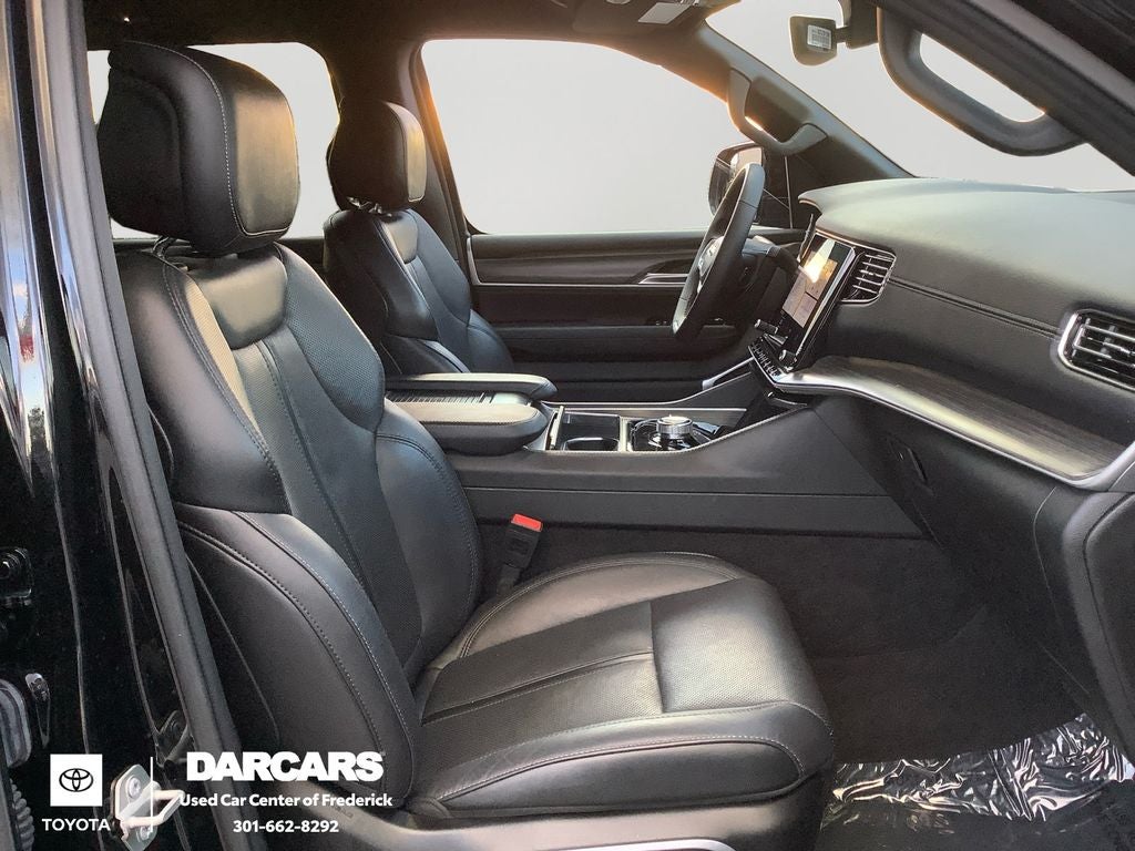 2024 Jeep Wagoneer L Series II