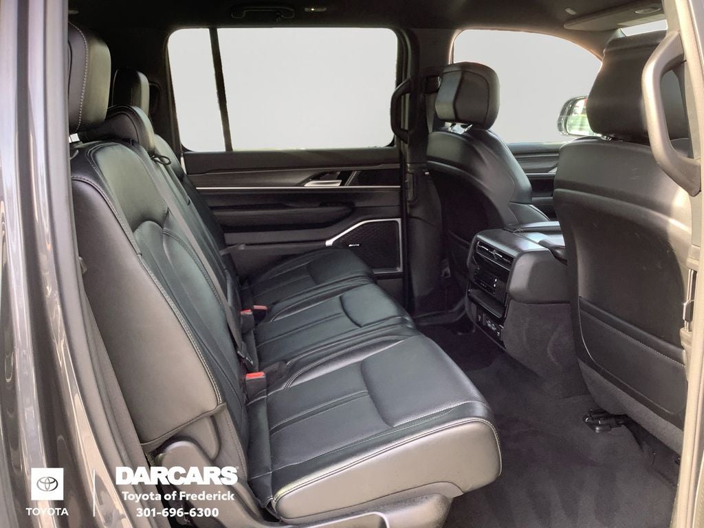 2024 Jeep Wagoneer L Series II