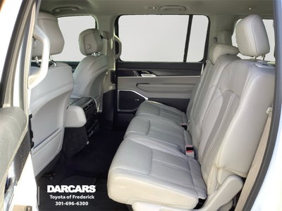 2023 Jeep Wagoneer Series III