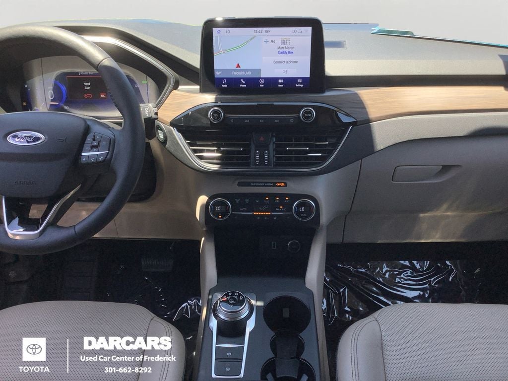 2020 Ford Escape Hybrid Titanium