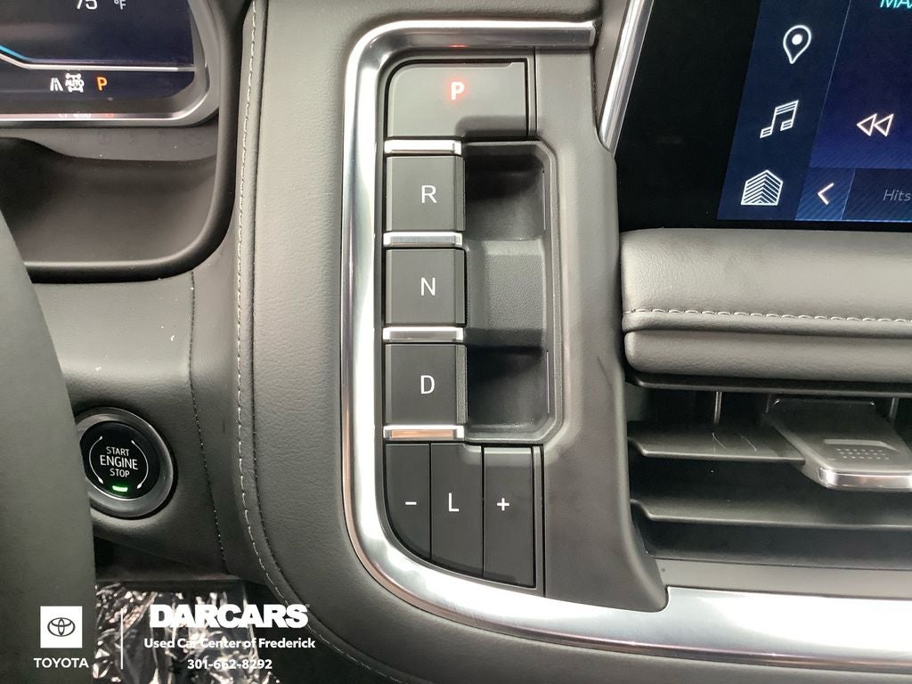 2024 Chevrolet Suburban LT