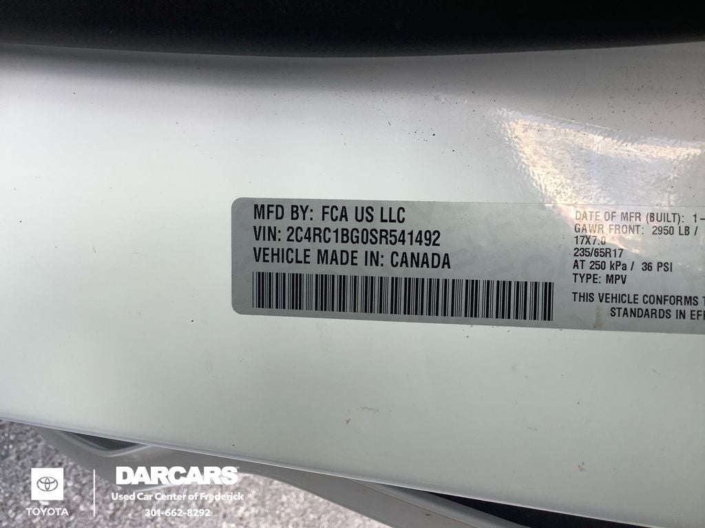 2025 Chrysler Pacifica Select