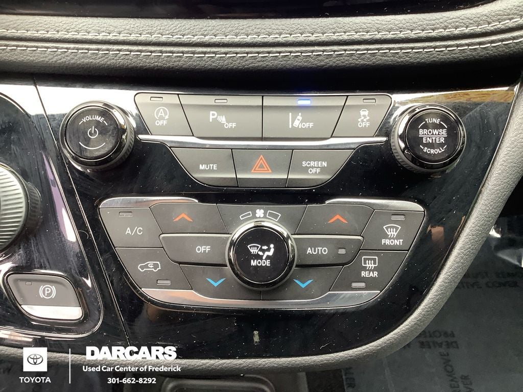 2022 Chrysler Pacifica Touring L