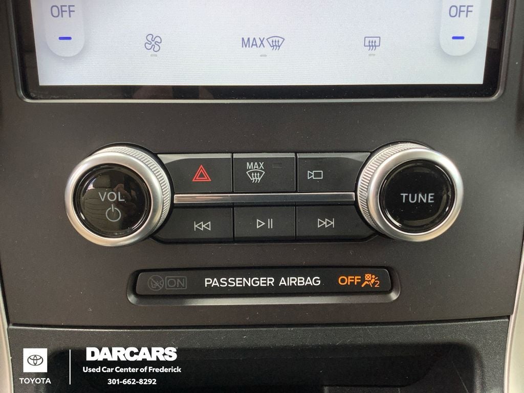2021 Ford Edge SE