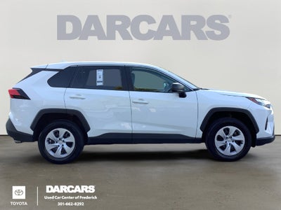 2025 Toyota RAV4 LE