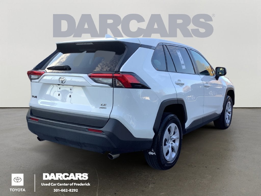 2025 Toyota RAV4 LE