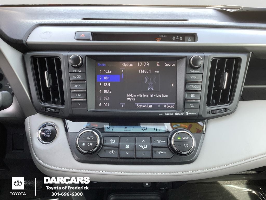 2017 Toyota RAV4 XLE