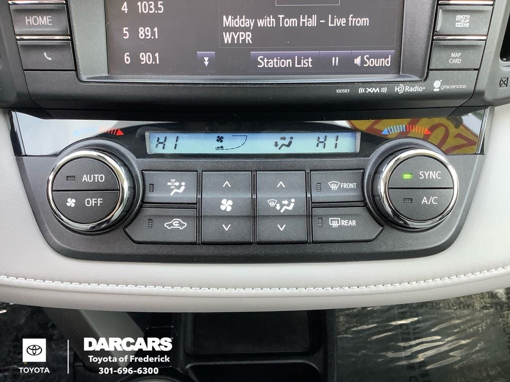 2017 Toyota RAV4 XLE