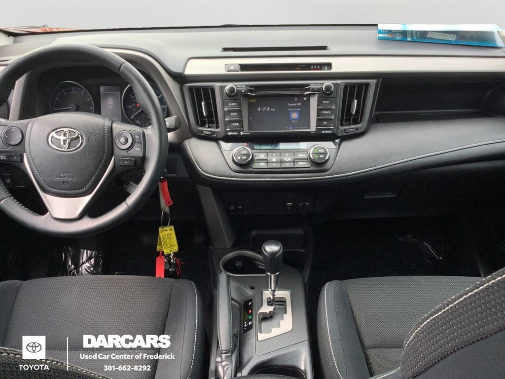 2017 Toyota RAV4 XLE