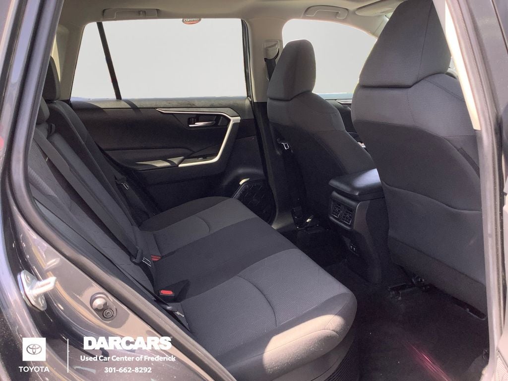 2020 Toyota RAV4 Hybrid XLE