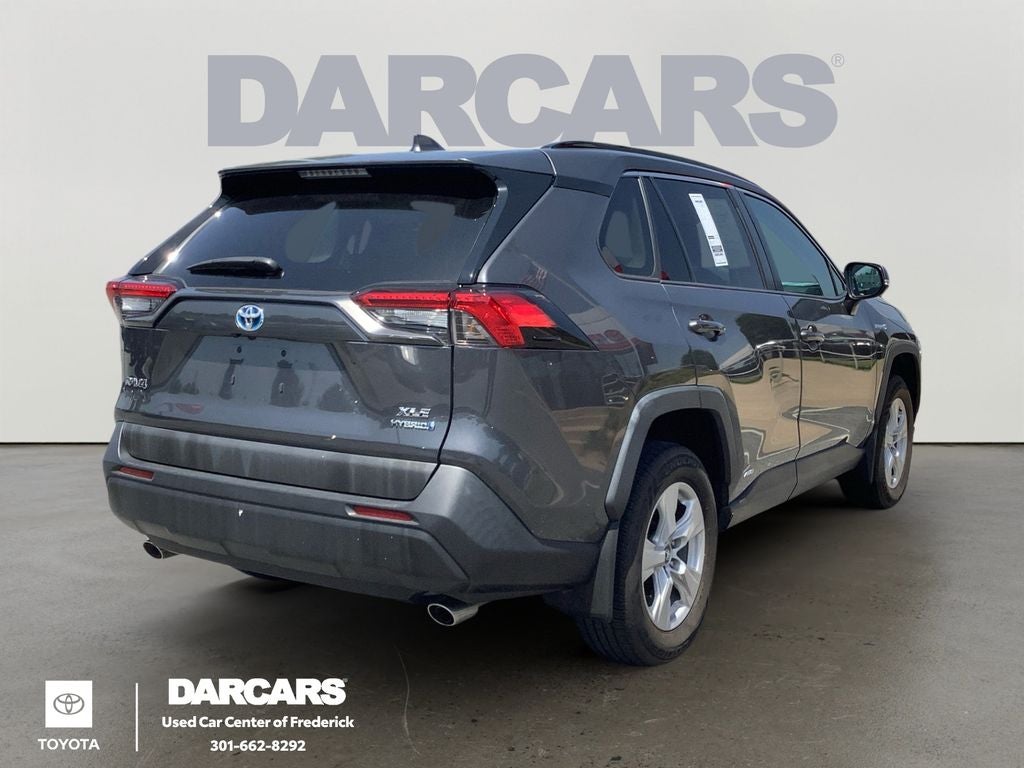 2020 Toyota RAV4 Hybrid XLE