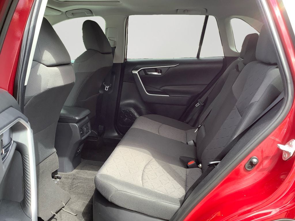 2019 Toyota RAV4 Hybrid XLE