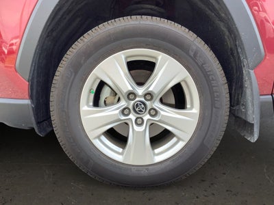 2019 Toyota RAV4 Hybrid XLE
