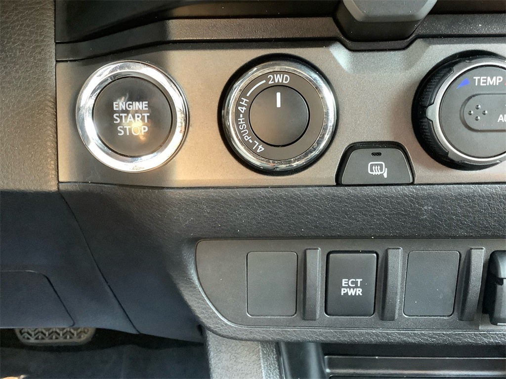 2023 Toyota Tacoma TRD Sport V6