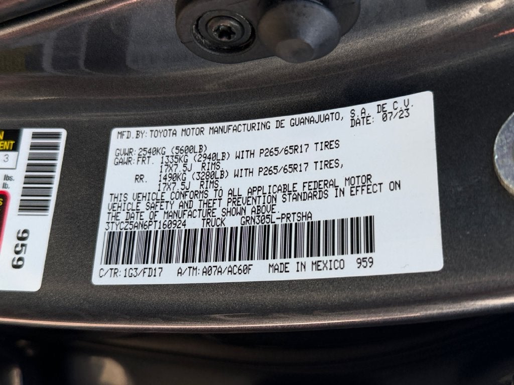 2023 Toyota Tacoma TRD Sport V6
