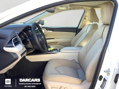 2018 Toyota Camry Hybrid LE