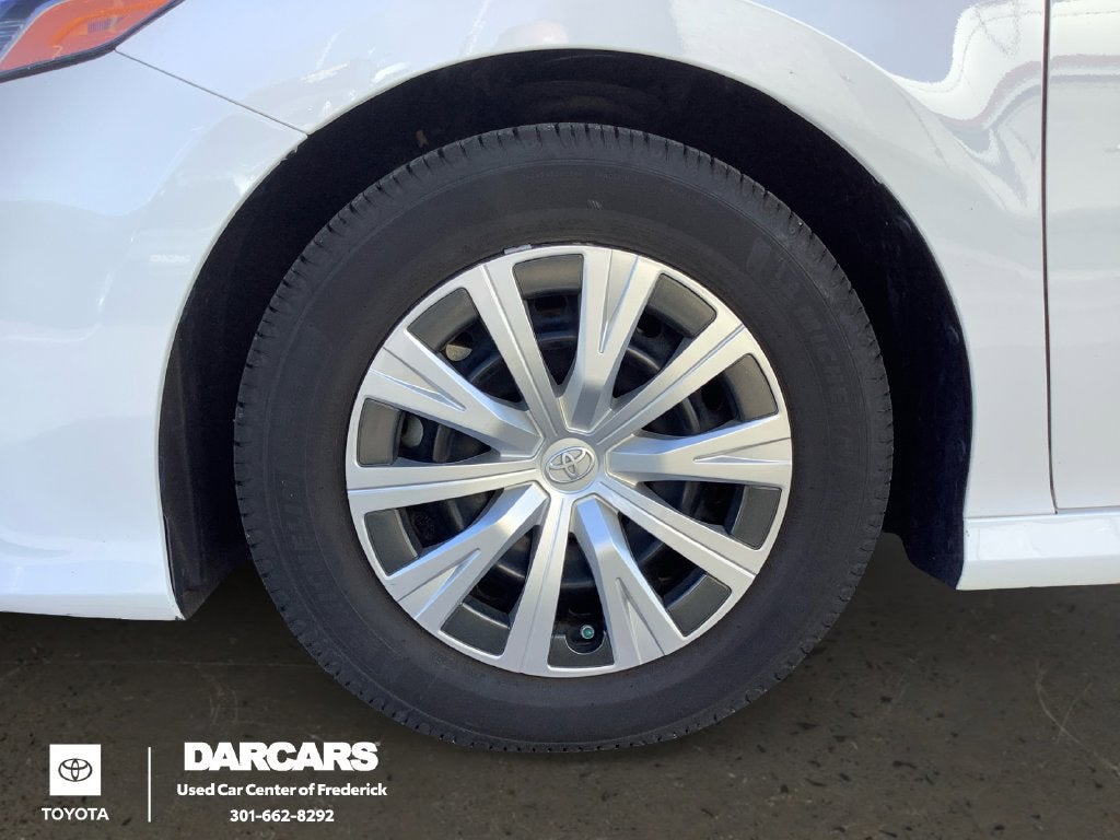 2018 Toyota Camry Hybrid LE