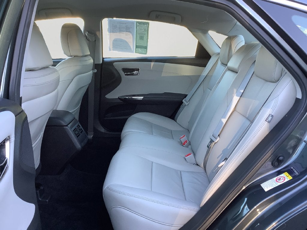 2017 Toyota Avalon XLE