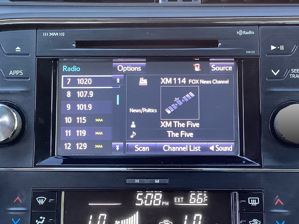 2017 Toyota Avalon XLE