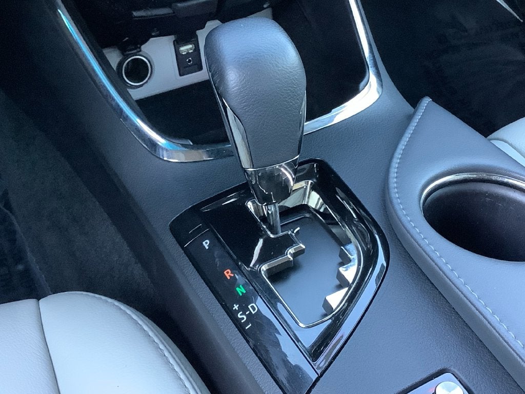 2017 Toyota Avalon XLE